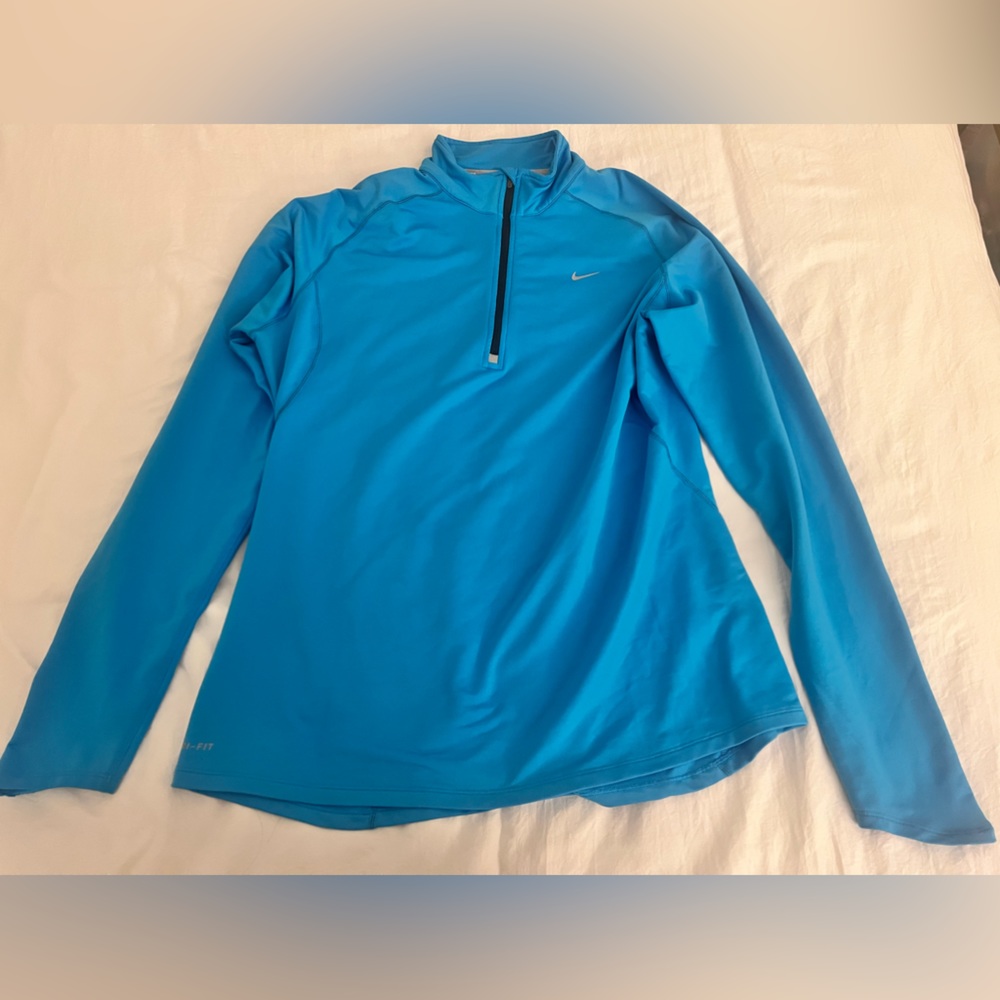 NIKE Women’s Dry Element 1/2 Zip running top